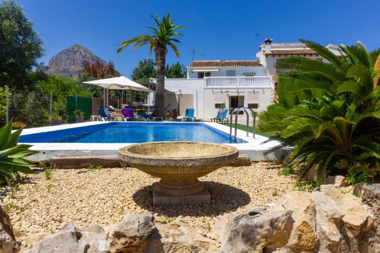 Villa Rustica Con Piscina Privada ฮาเวอา ภายนอก รูปภาพ